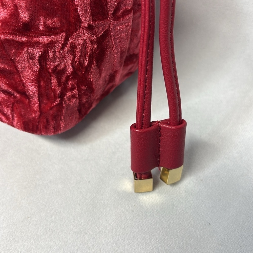 INC. Meliss Red Pepper and gold velvet cinch cross body or adjustable purse - Picture 2 of 16